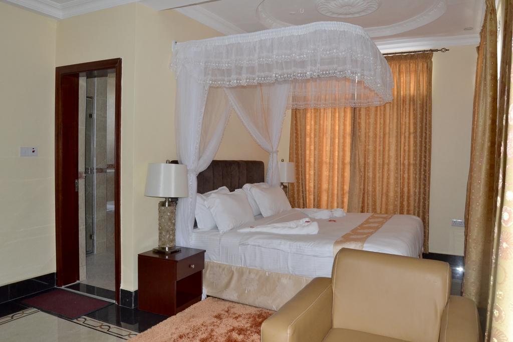 Hotel Lantana